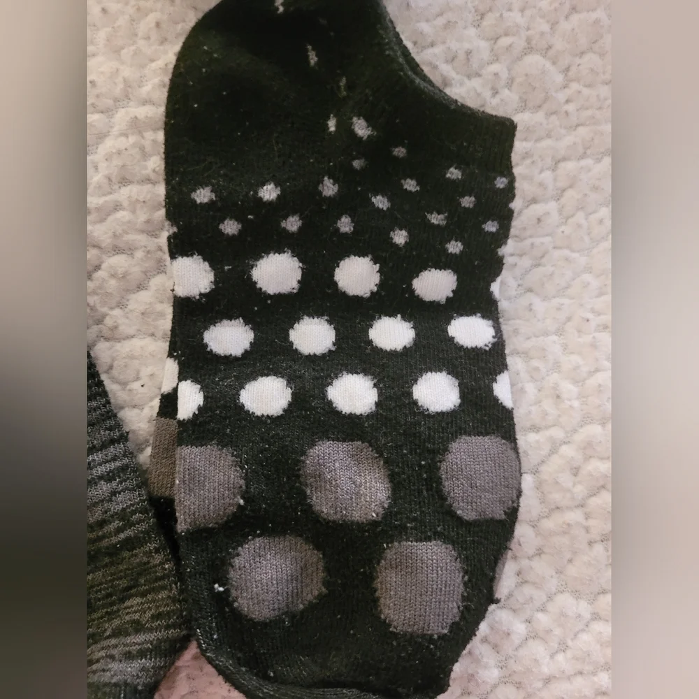 Assorted Women''s Ankle Socks - Black, Gray, White